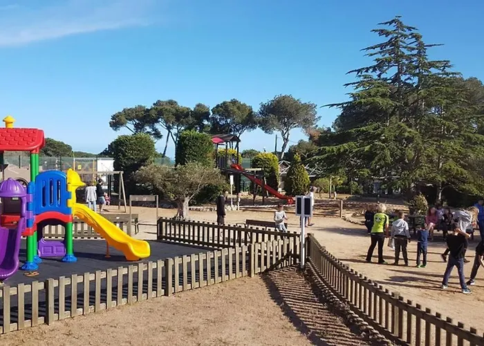 Apartman Fenals 100m *